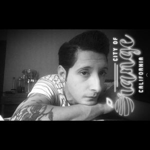 Meet your Posher, Alister Charlotte